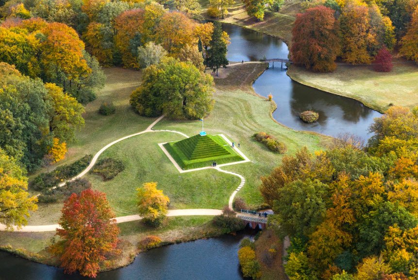 Park zu Poplitz Beesenlaublingen, Germany